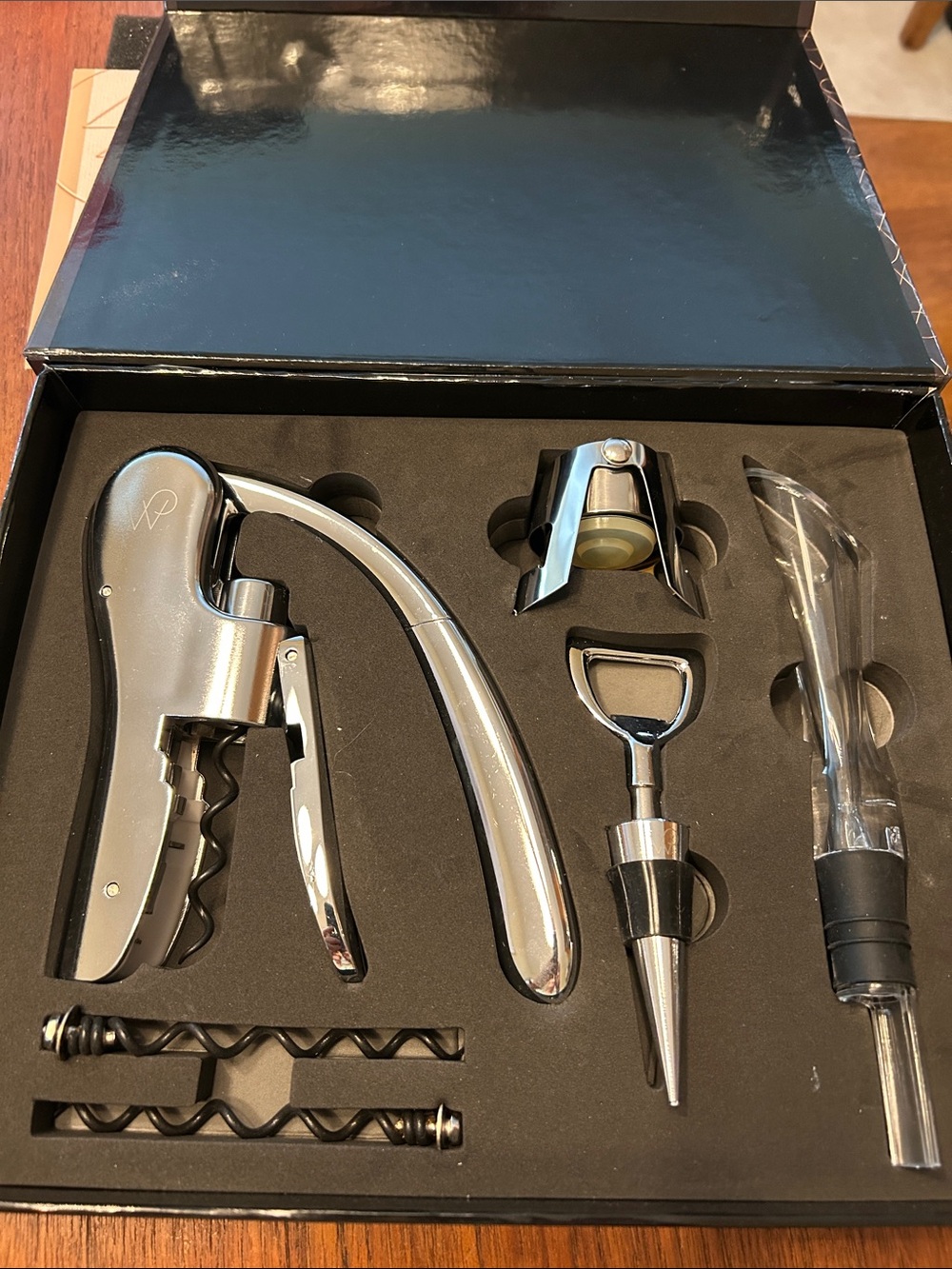 Wolfgang puck  Chrome Lever Corkscrew Wine Opener Set